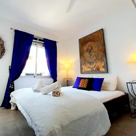 Old Town With Views Apartament