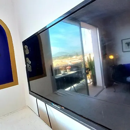 Old Town With Views Apartament