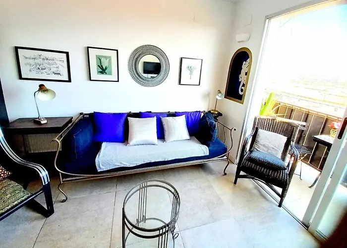 Old Town With Views Apartman *